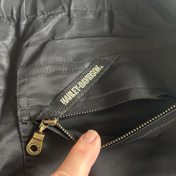 Harley-Davidson Black Cargo Pants with Durable Fabric Sz 4 - Picture 4 of 8